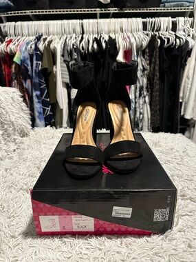 DbDk Fashion Black Ankle Strap Heels